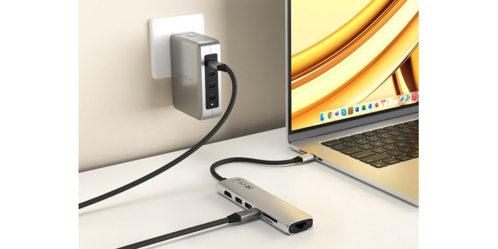 Satechi. Лучшие многопортовые адаптеры для творческих профессионалов