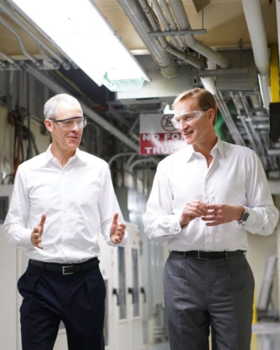 Скло Gorilla Glass