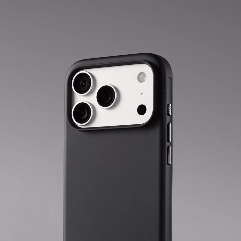 Верхняя часть чехла Nomad Sport Black полубоком