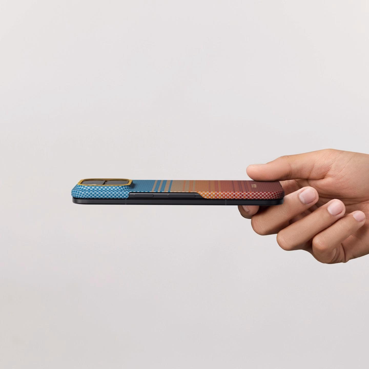 Товщина чохла Pitaka Edge Ultra-Slim для Google Pixel 11 Pro Fold California Dream-01
