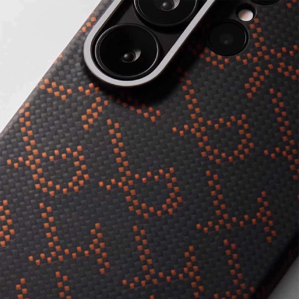 Макро фото текстуры чехла Pitaka Edge Ultra-Slim