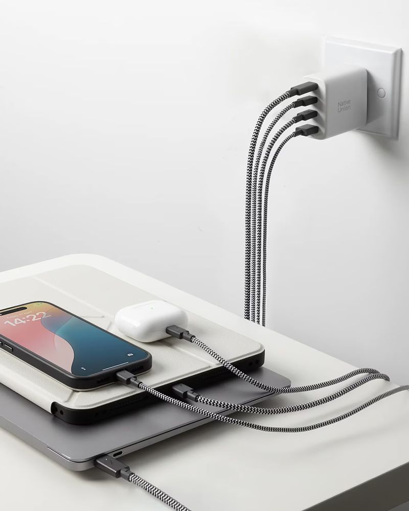 Native Union 100W GaN Charger