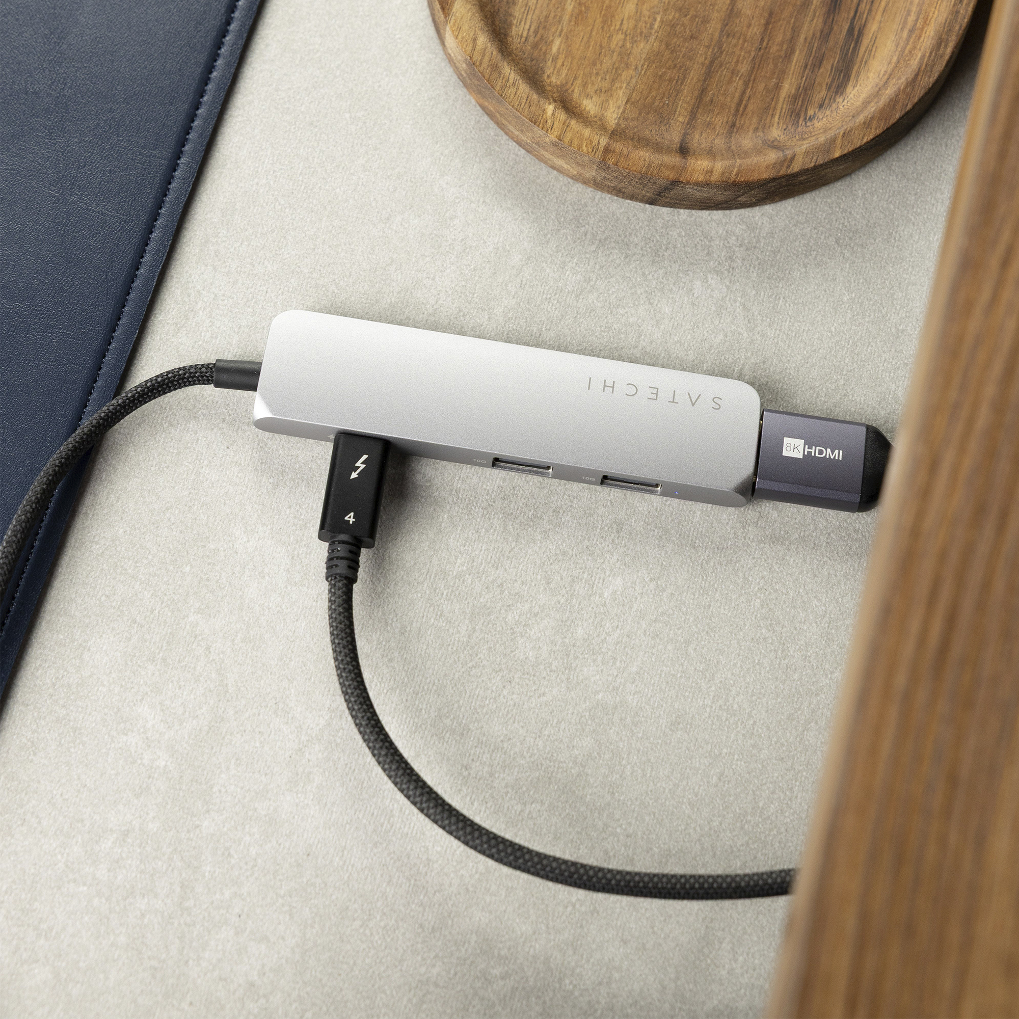 Satechi 4-in-1 порты