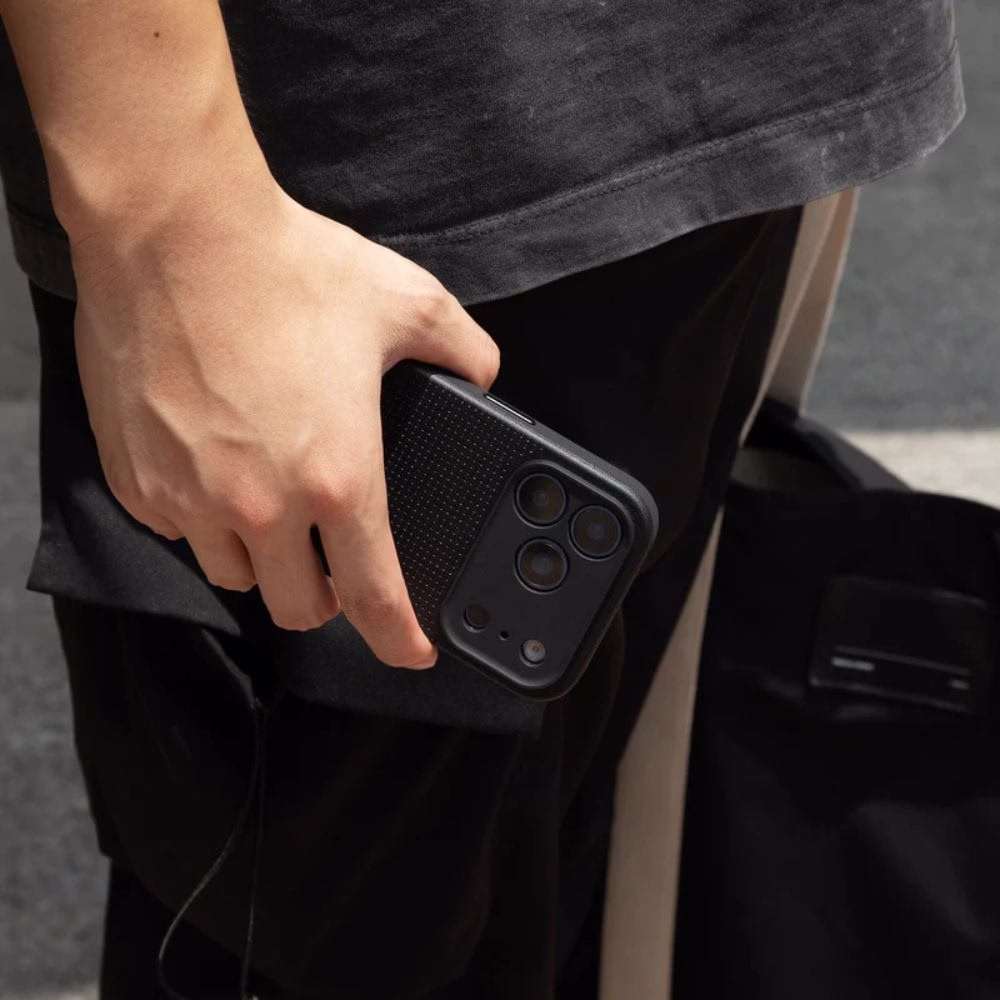 Native Union Active Case