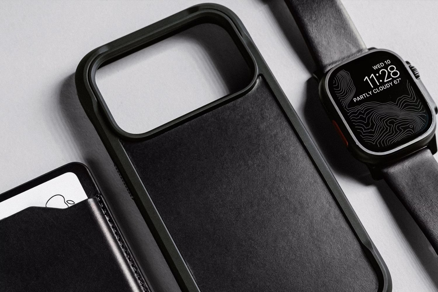 Кожаный чехол Nomad Rugged Horween Black для iPhone 17 Pro - 6