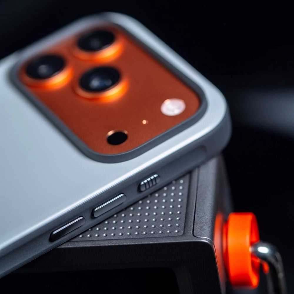 Чехол Nomad Modern Lunar Gray для iPhone 17 Pro Max - 6