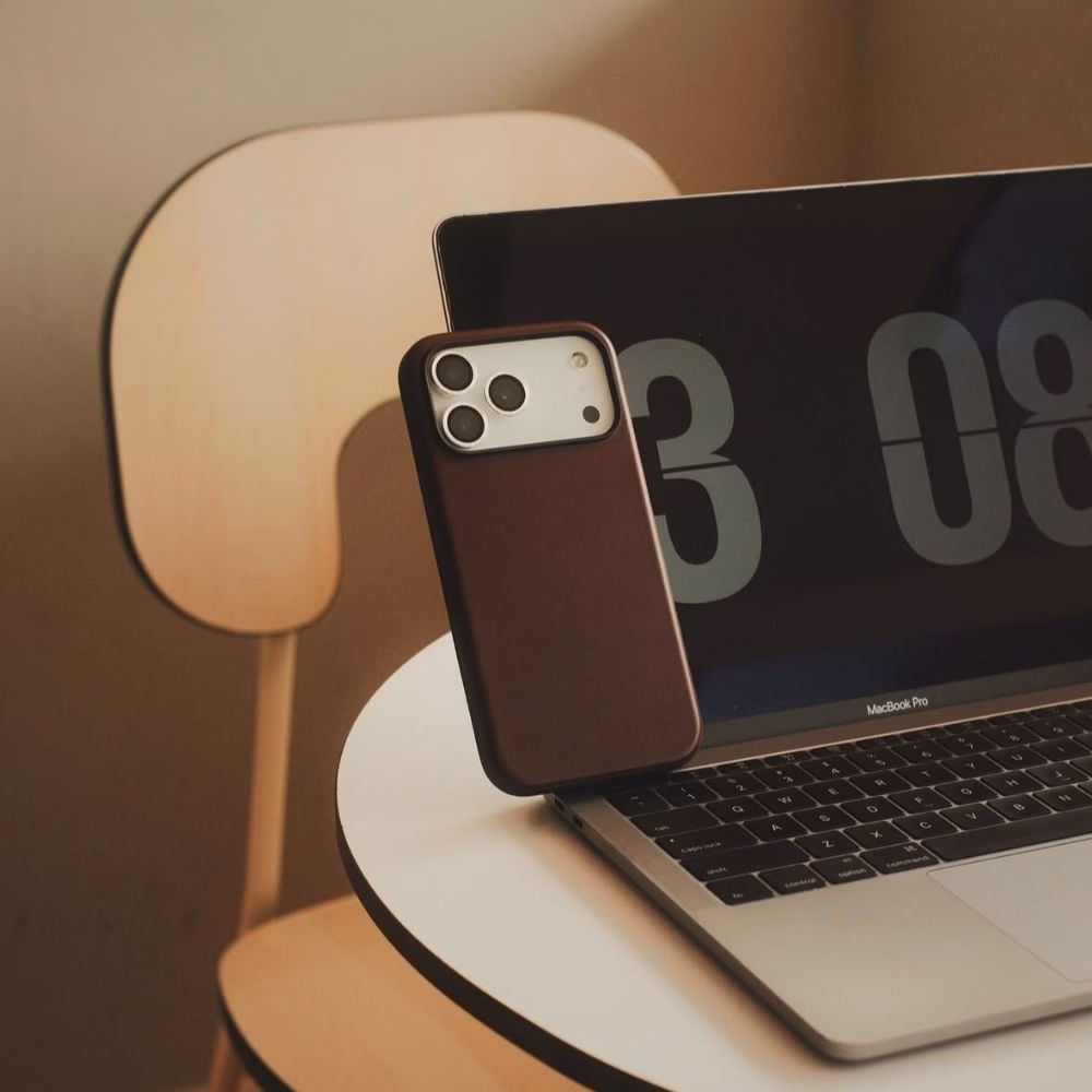 Шкіряний чохол Nomad Modern Horween Rustic Brown для iPhone 17 Pro - 8
