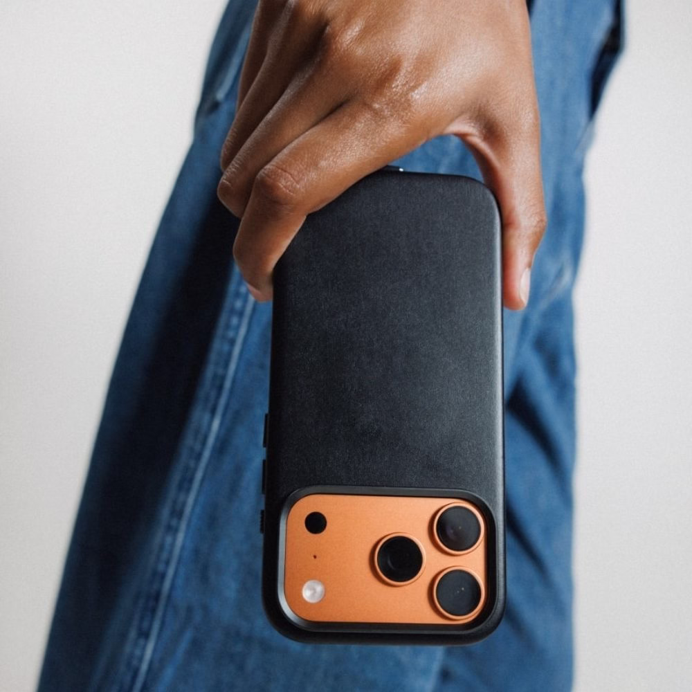 Кожаный чехол Nomad Modern Black для iPhone 17 Pro Max - 4
