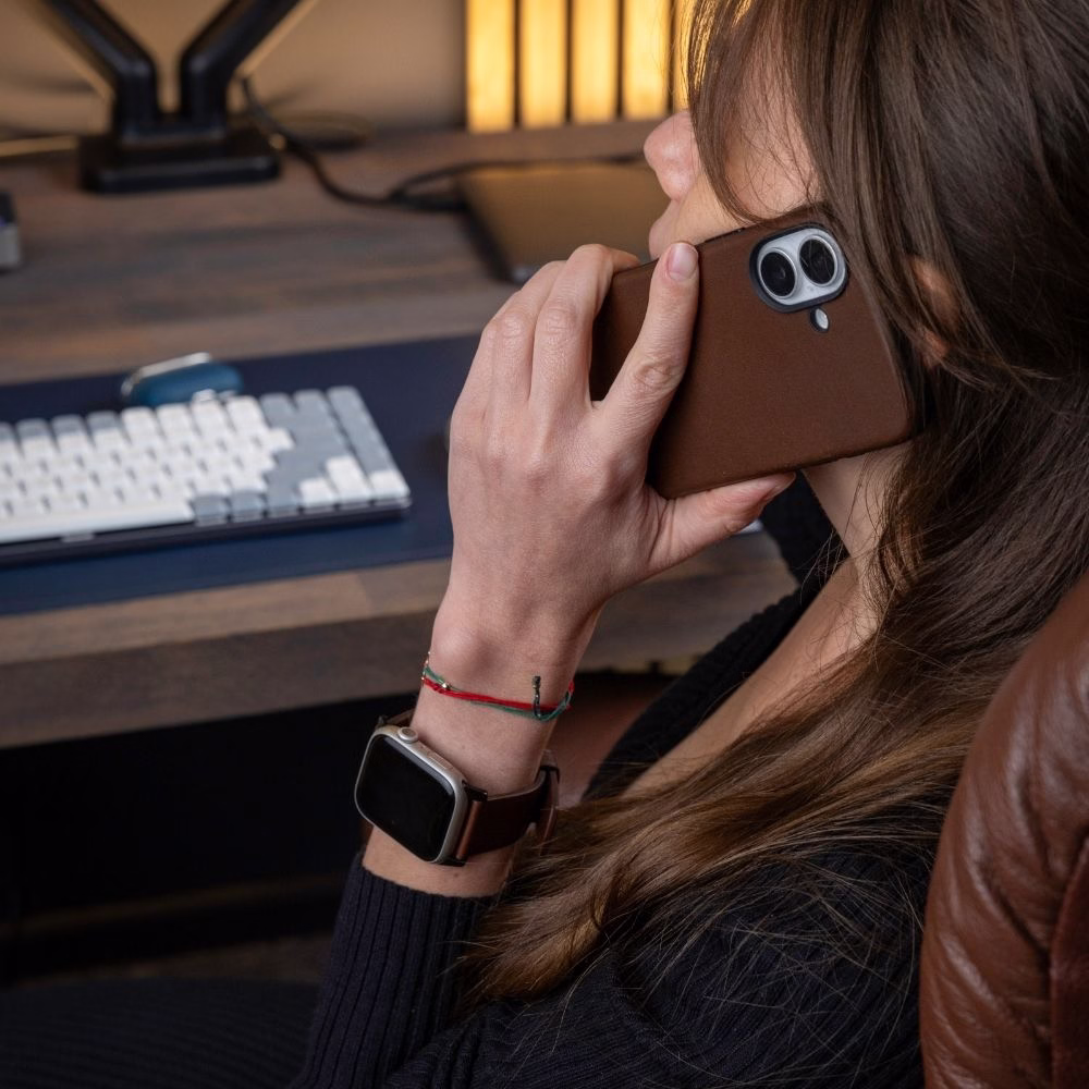 Шкіряний чохол Nomad Modern Brown для iPhone 17 - 2